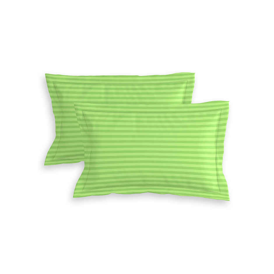 Homeharmony Plain Green Lining Double Bed Bedsheet with 2 Pillow Covers (220x250 cm)