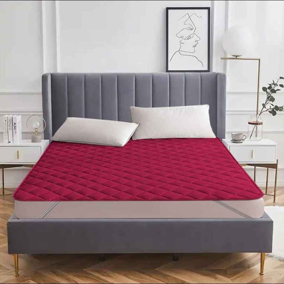 BAY6 Maroon Quilted Microfiber Cotton 350 GSM Mattress Protector For Queen Size Bed