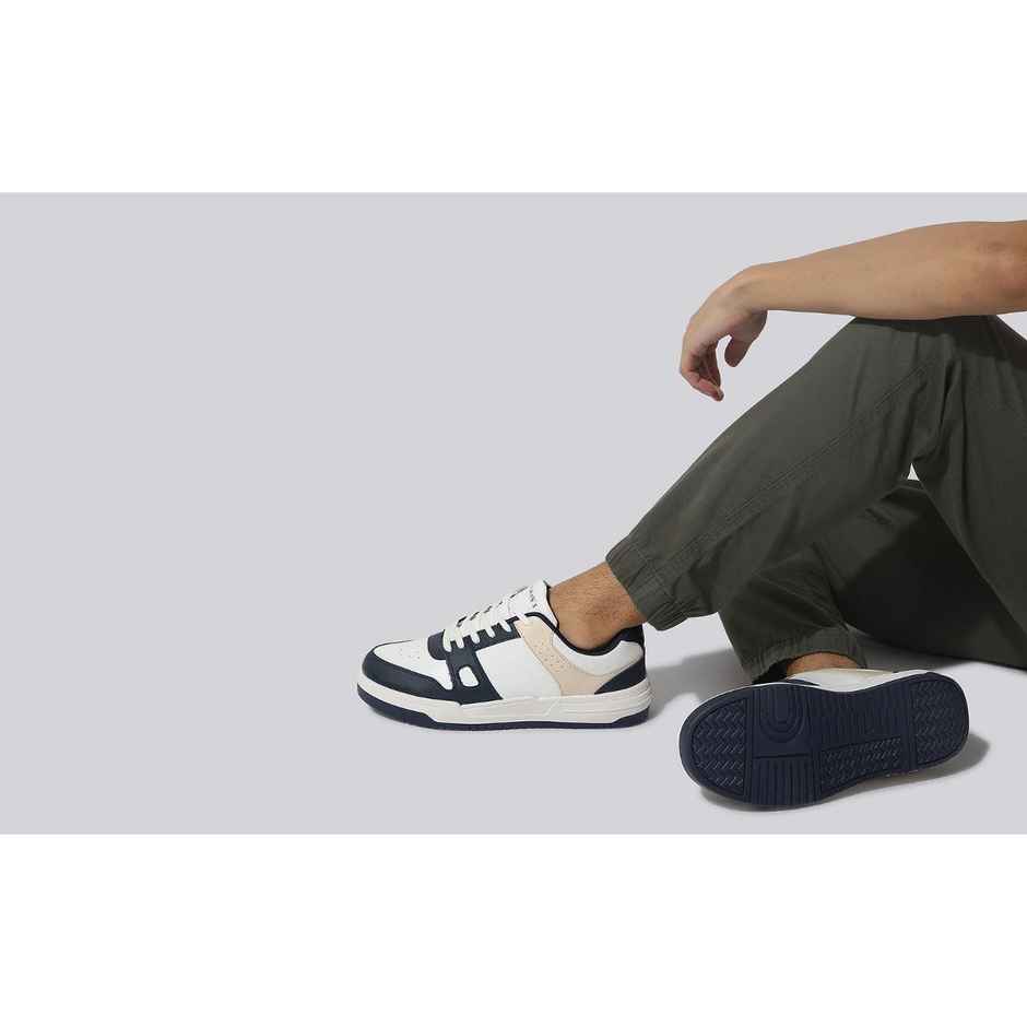 Neeman's Men's The Rockers Sneakers | White & Navy - UK 6