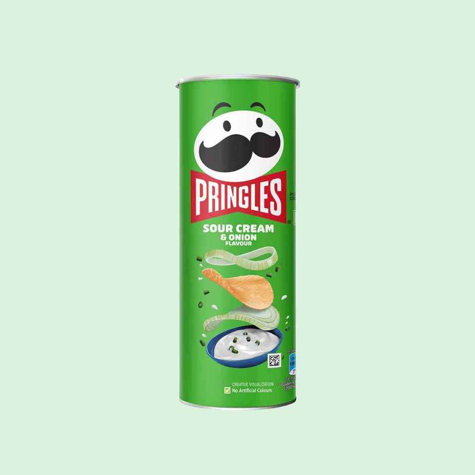 Pringles Potato Chips Sour Cream & Onion Flavour