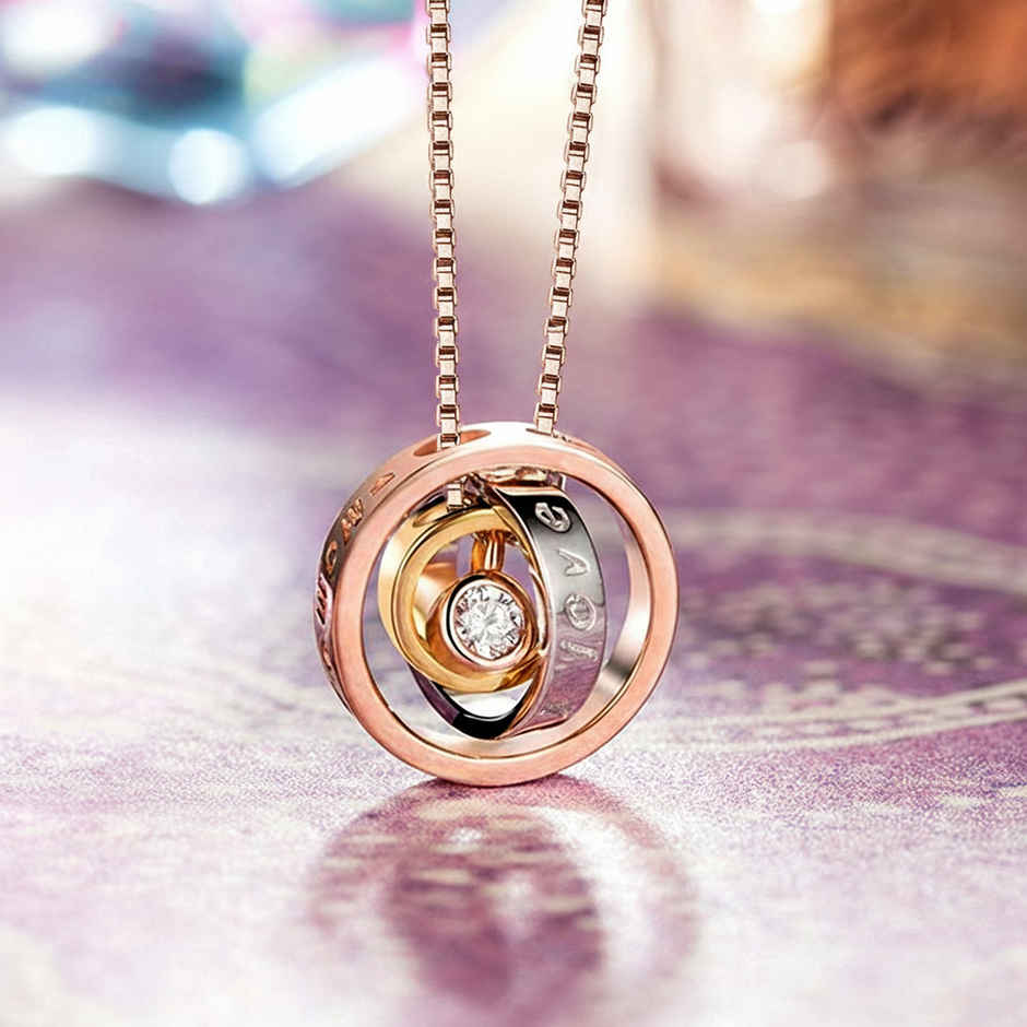 Peora "I Love You Mom" Trinity Pendant Necklace. Women's Gift. Anniversary, Birthday.