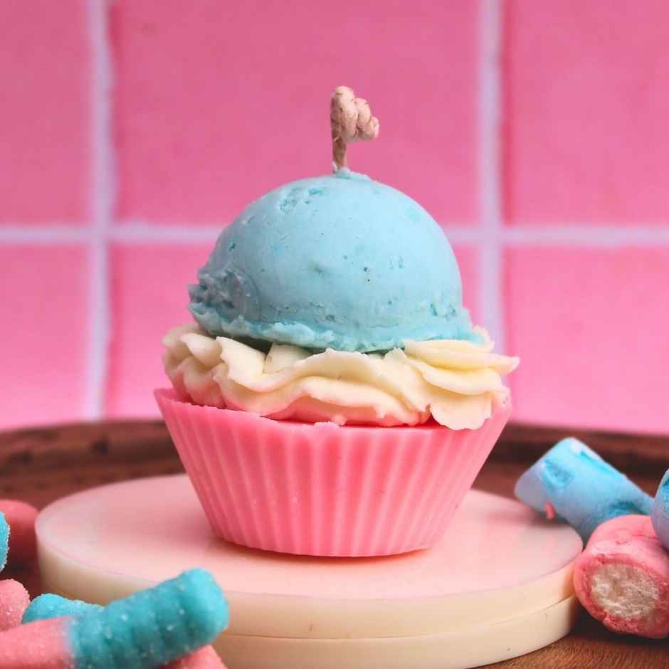 Whipand Wick Bubblegum Cupcake Scented Candle