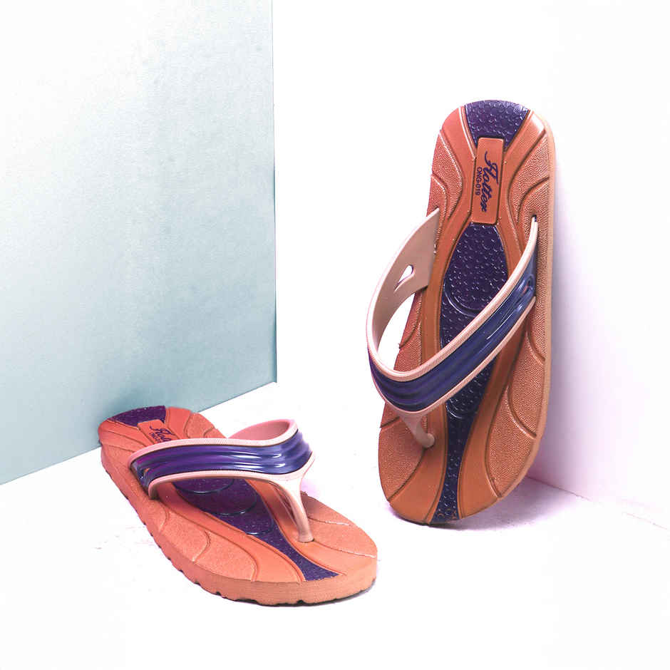Action Men's Ong-19 Slippers | Evening Walk | Bathroom | Room Slippers | Tan and Wood - UK 9