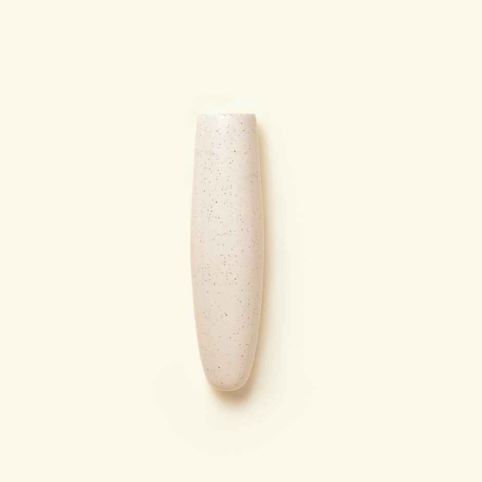 Gaachi Fridge Magnet in Ivory | Handcrafted Ceramic Home Decor