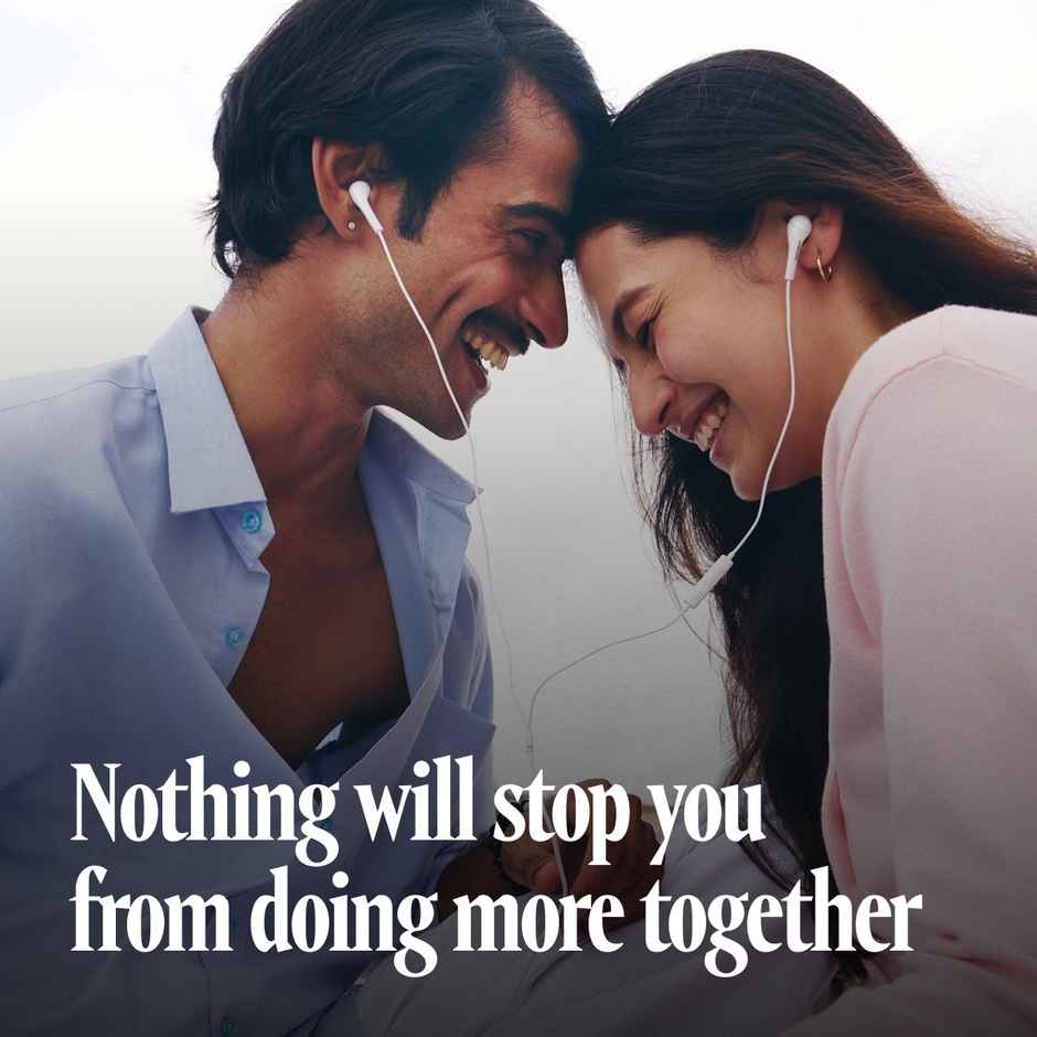 Bold Care Extend Delay Spray With Lidocaine 10% (20g) & Bold Care 404 Mutual Pleasure Condoms For Men (Pack Of 10) (10pc) Combo