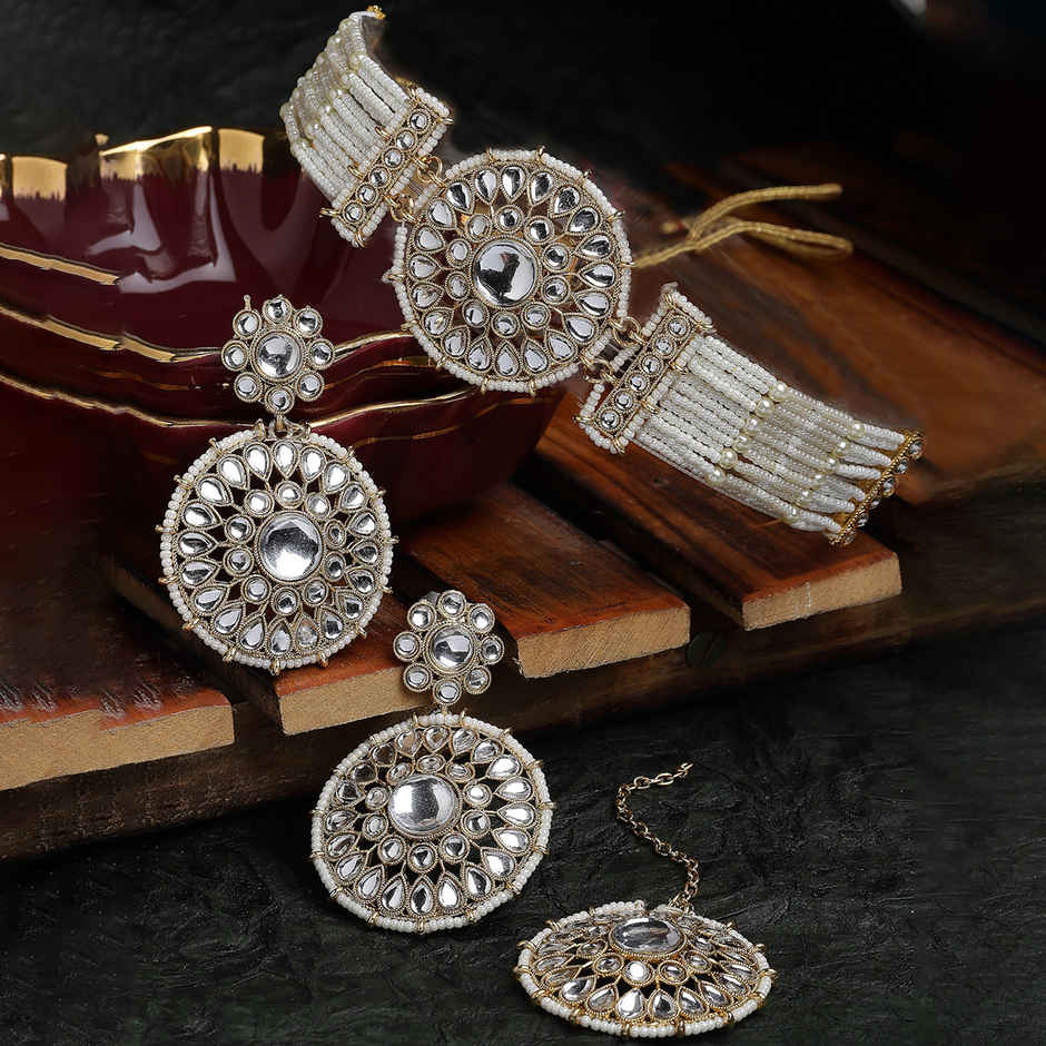 Sukkhi Desert-Inspired Gold Plated White Kundan & Beads Studded Collar Necklace Set
