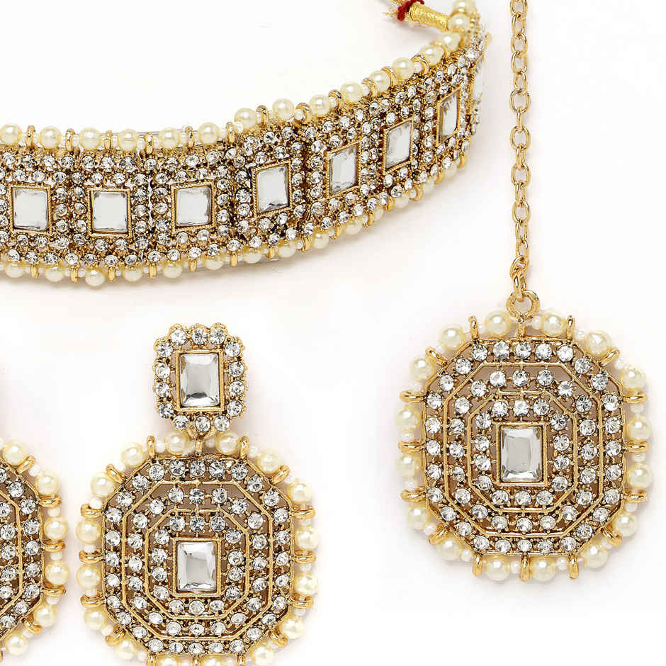 Sukkhi Decent Gold Plated White Kundan & Beads Studded Collar Necklace Set