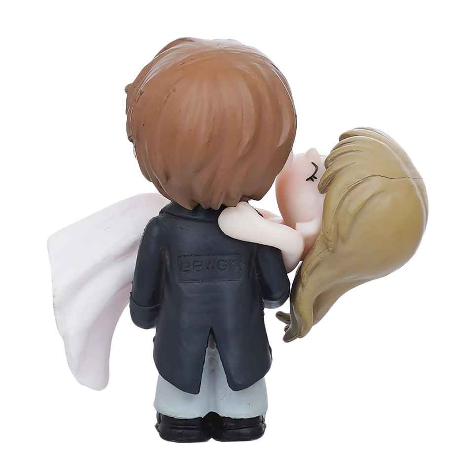 Casacraft by Pepperfry Bride Kissing Groom Romantic Black & White Polyresin Decorative Figurine