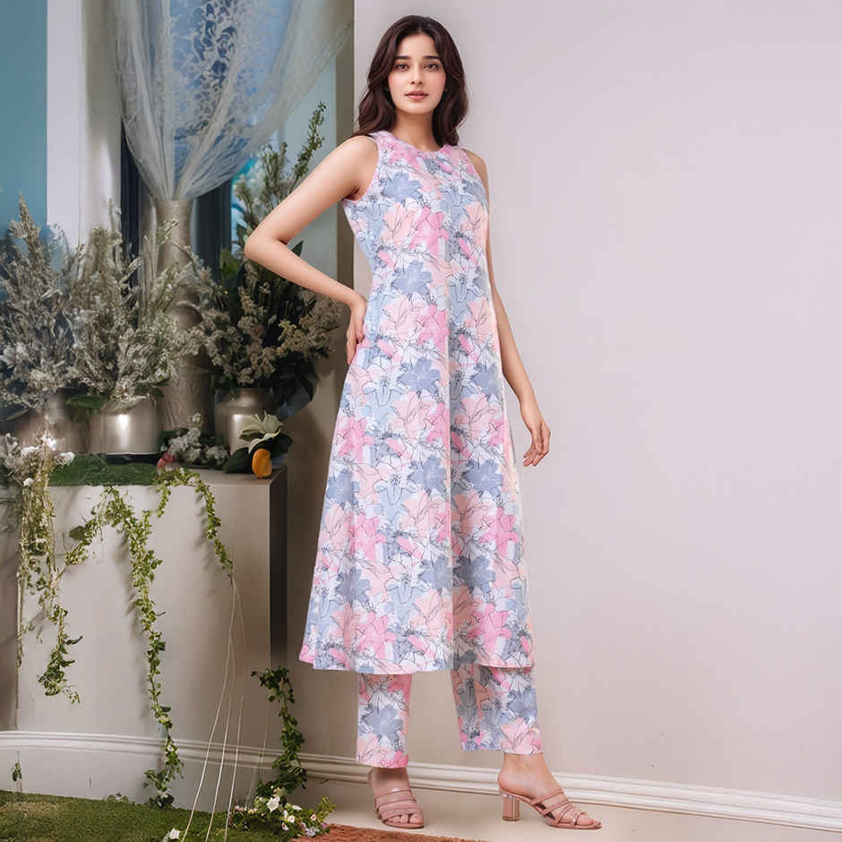 GoSriKi Women's Viscose Rayon Straight Printed Kurta with Pant | SBL | Grey - M