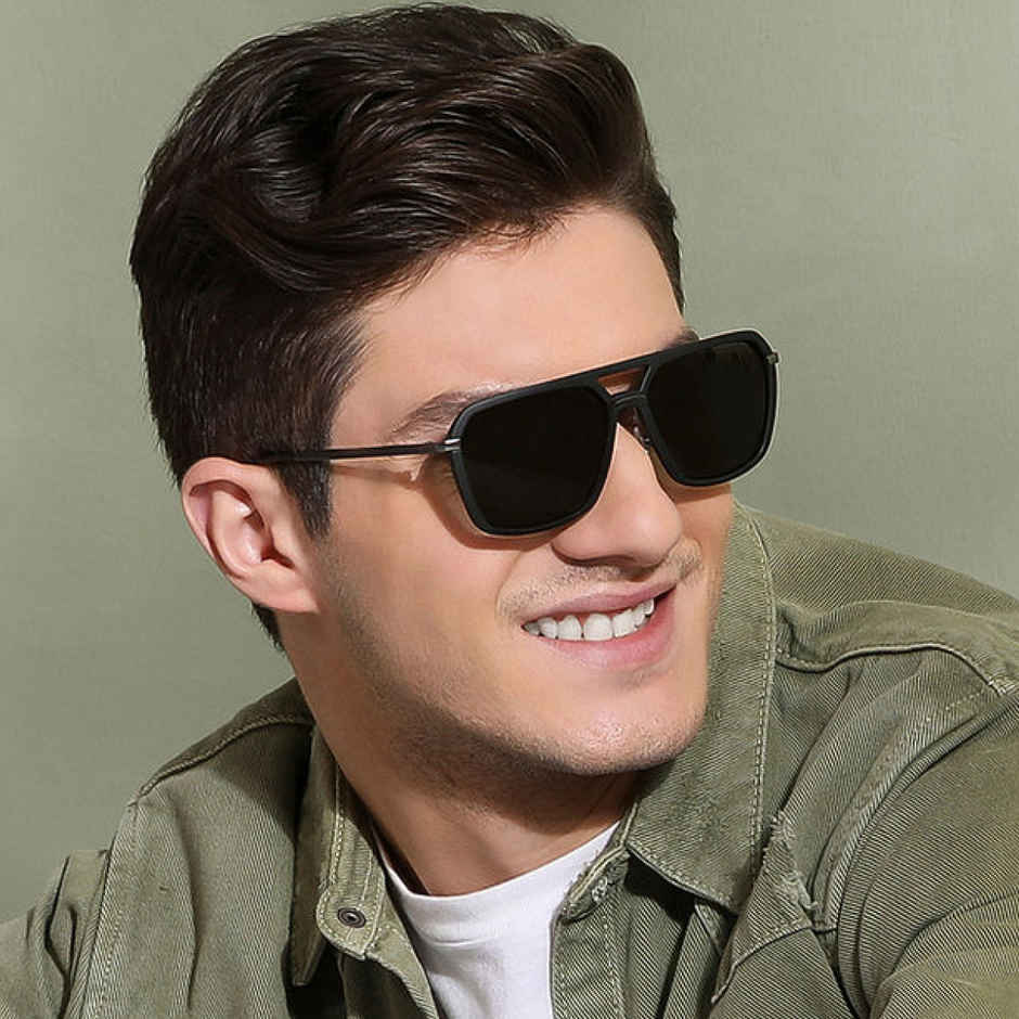 Vincent Chase By Lenskart Unisex Polycarbonate Sunglasses | Black and Green - L