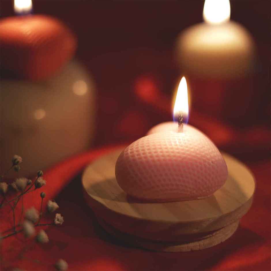 Heart Shaped Love Candle | Oye Happy