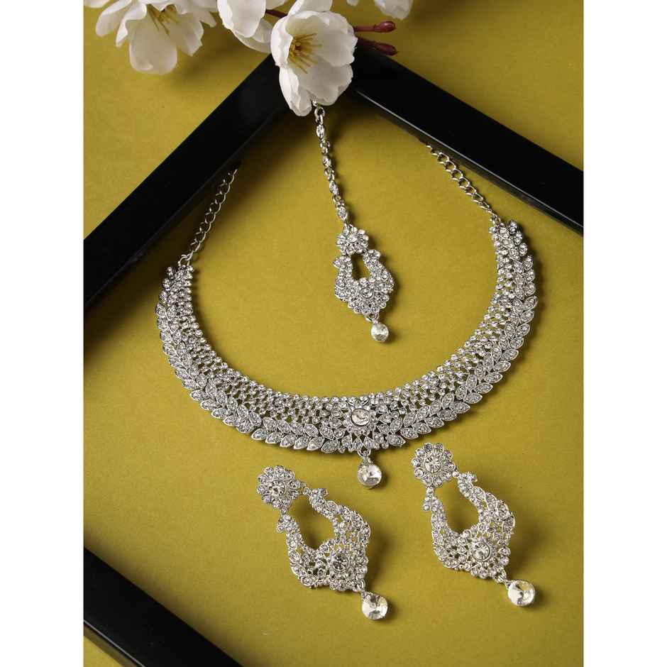 Sukkhi Rhodium Plated Silver Collar Bone Necklace & Earring With Maangtika Set for Women