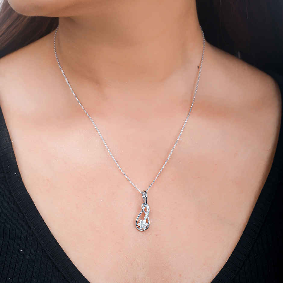 Voylla 925 Sterling Silver Cz Infinity Shaped Pendant With Chain