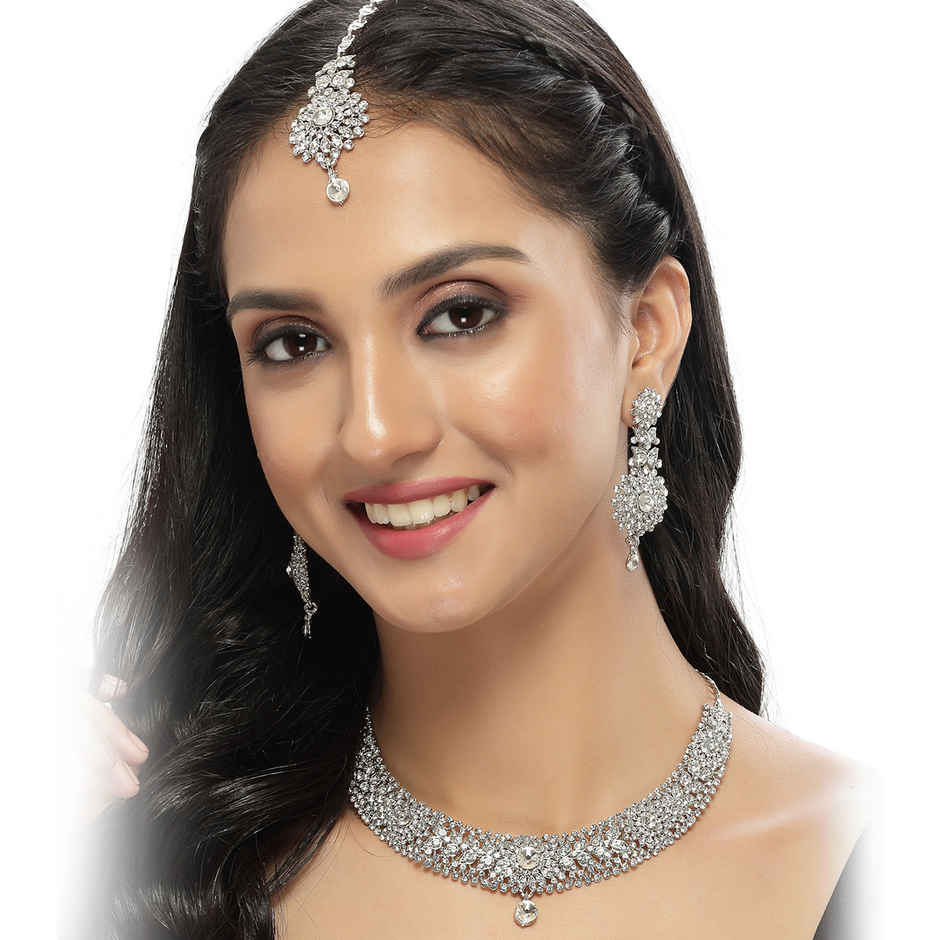 Sukkhi Fashion Rhodium Plated Silver Stone Studded Choker Necklace Set
