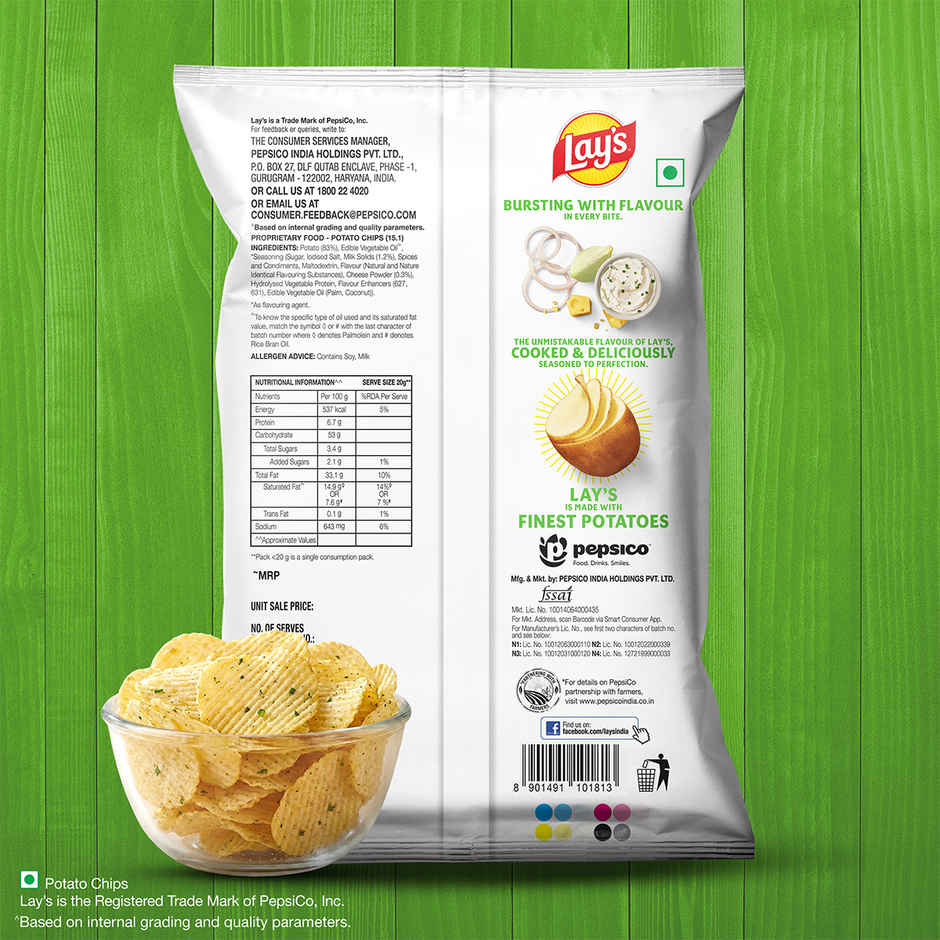 Lay'S American Cream & Onion Potato Chips(50gms) & Cadbury Oreo Vanilla Flavour Crã¨Me Sandwich Biscuit Jumbo Pack(132gms) Combo