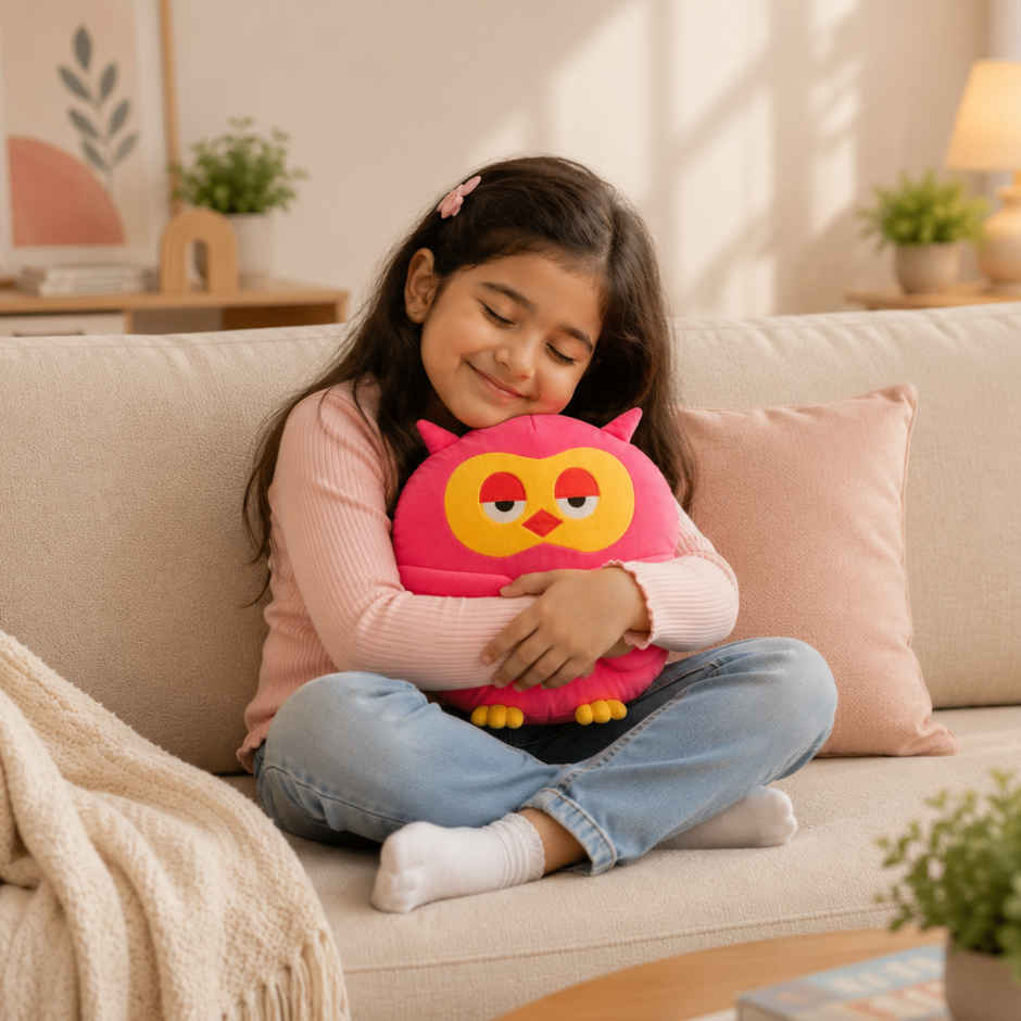 ToyTales Cushion Owl Plush Toy | Stuffed Animal Soft Toy | Birthday Gift for Kids | Gift Baby | 30cm