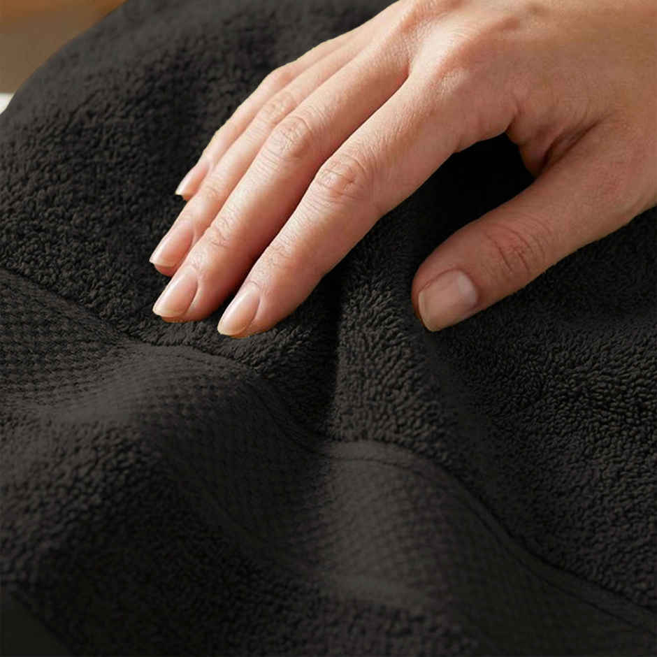 myTrident Urban Comfort Cotton Bath Towel | Black
