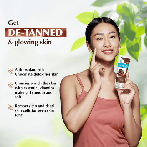 Everyuth Naturals Tan Removal Scrub - Chocolate & Cherry Dtan, Paraben Free