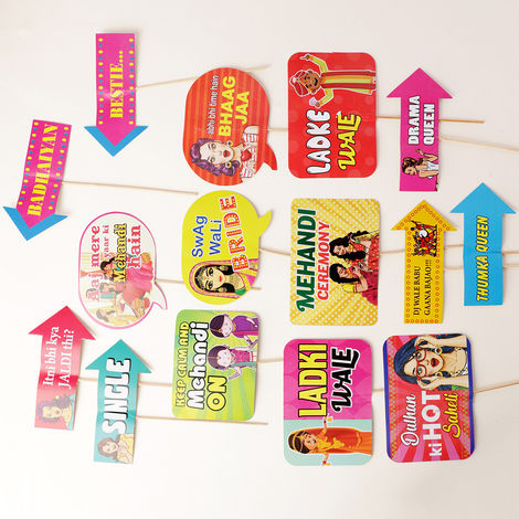 Oye Happy Mehandi Party Props