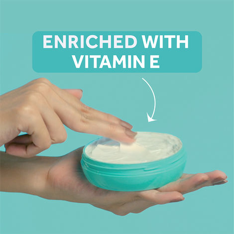 POND'S Light Moisturiser