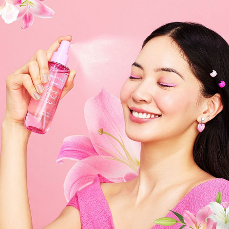 Aqualogica Refresh+ Dewy Floral Kiss Perfume Body Mist