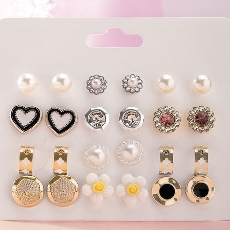 Karatcart Women's Combo Stud Earrings Multicolor One Size | 33038364