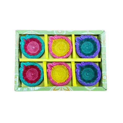Multicolour Leaf Shaped Diya | Designer Clay Diya | Pack Of 6 | DiaCraft