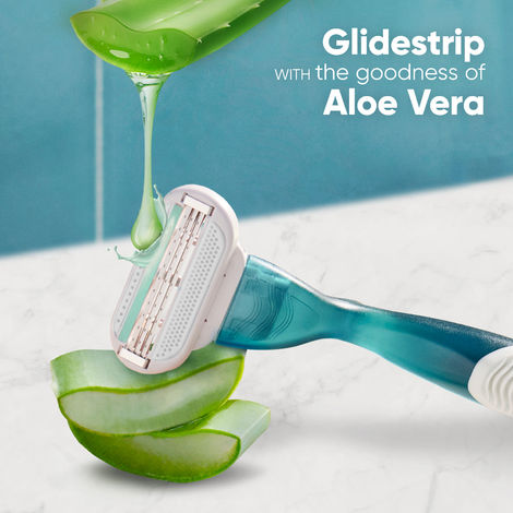 Gillette Venus Smooth Combo Pack|Razor Plus 2 Refills|Aloe Vera Smooth