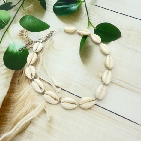 The Opal Factory | Oxidised Jewelry | Single line Cowrie Necklace | White