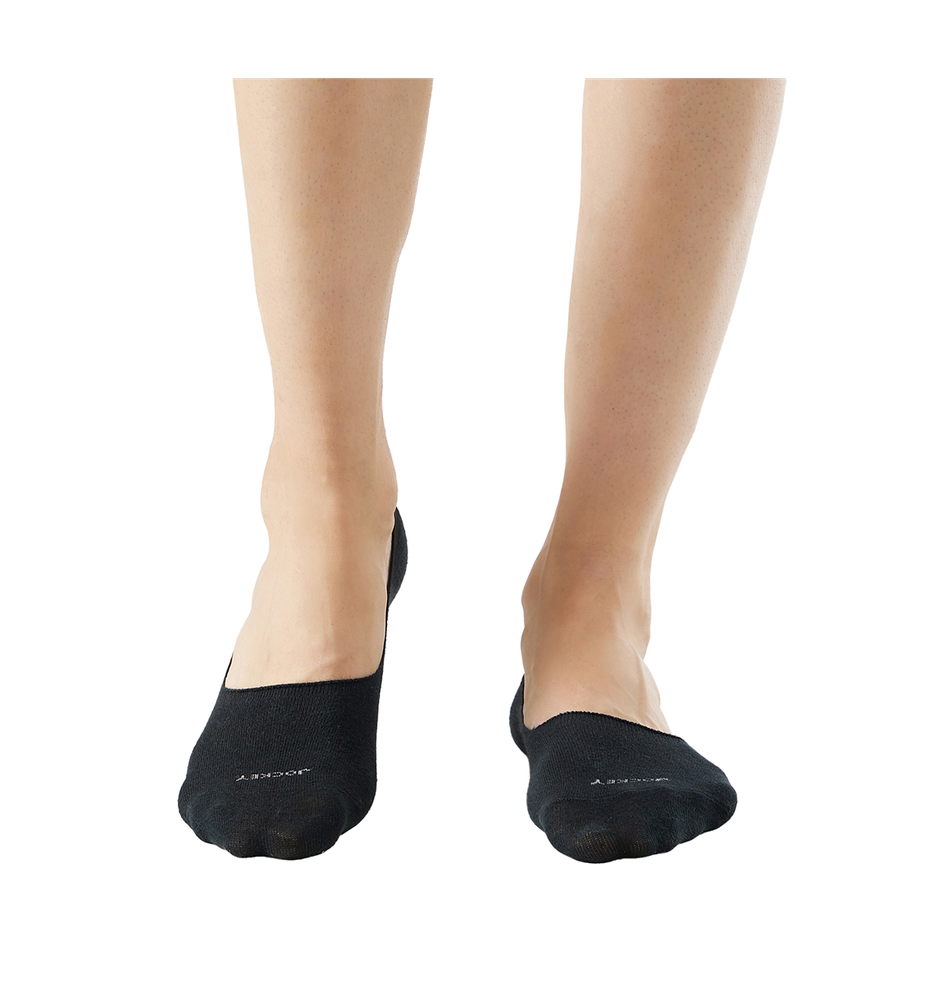 Jockey Men's Solid Cotton, Nylon, and Elastane No Show Socks | Black - Free Size