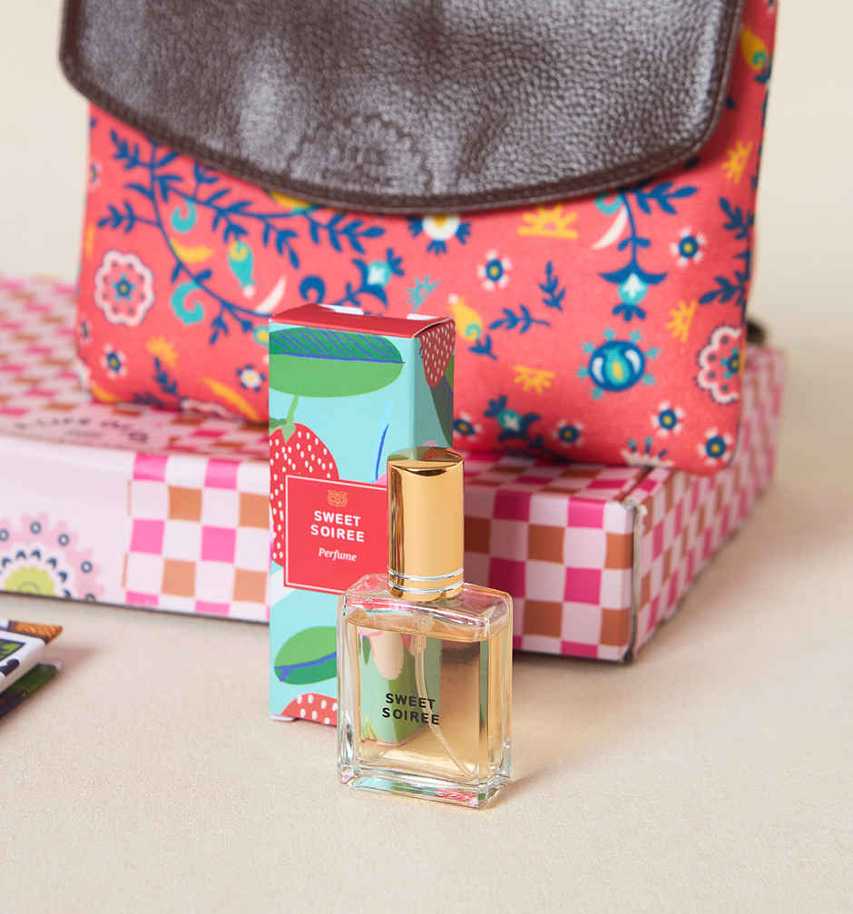 Chumbak Jet-Setter Muse Gift Set