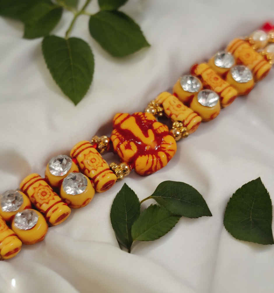 House Of Festivals Ganesh Rakhi - Sparkling Stones