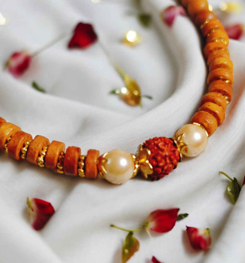 House Of Festivals Rudraksh In Centre & Pearl On Both Sides Bracelet Rakhi | Wooden Moti