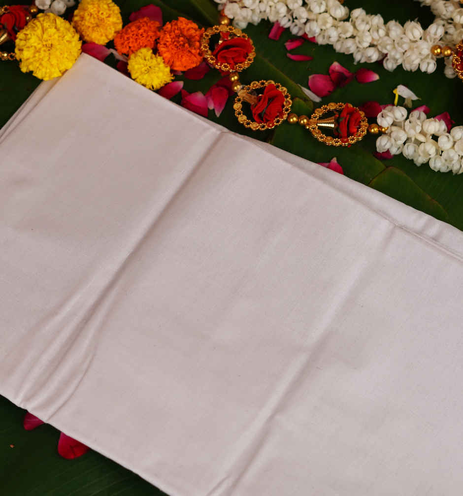 White Pooja Vastra 1 m | ServDharm