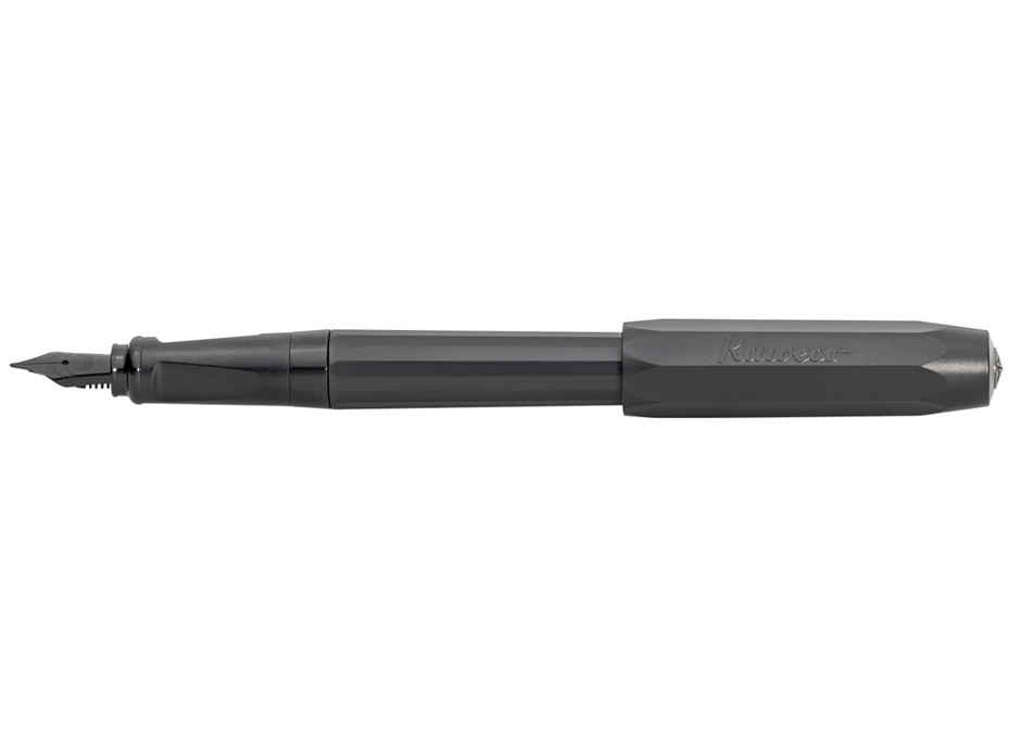myPAPERCLIP & Kaweco All Black Gift Set | A5 Notebook and Fountain Pen
