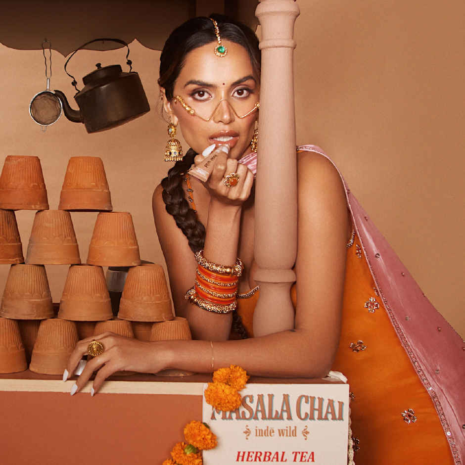 inde wild Dewy Lip Treatment - Masala Chai