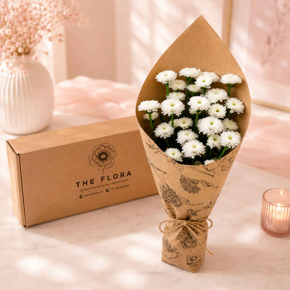 The Flora White Button Daisy Bouquet | Gifting