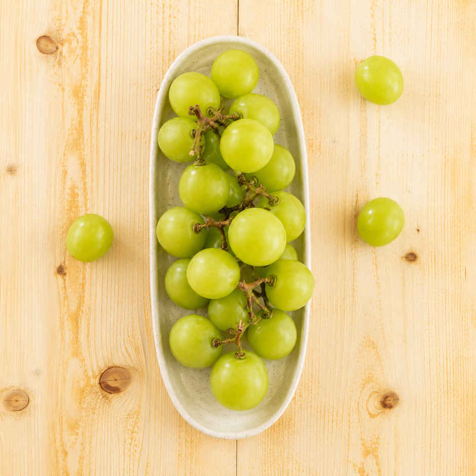 Grapes Green Imported (Shine Muscat)