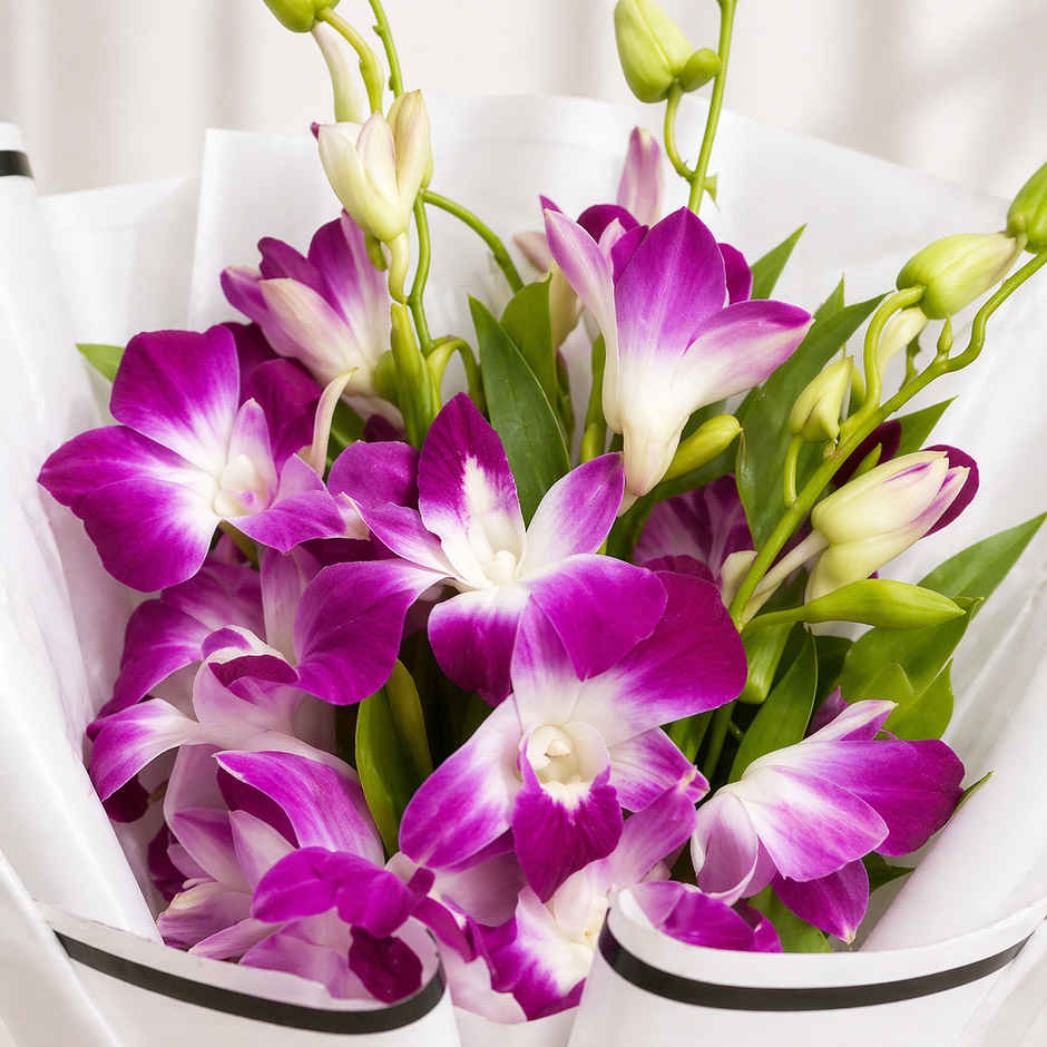 FNP 3 Purple Orchid Bouquet | Gifting