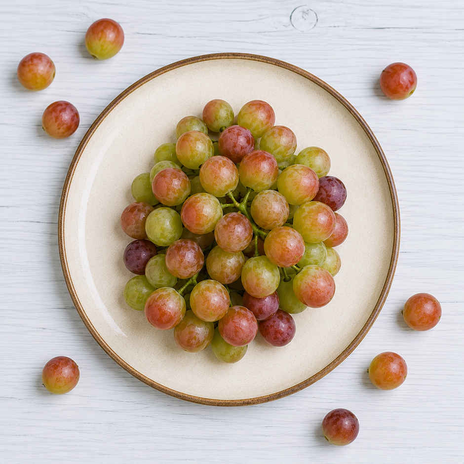 Grapes Red Globe Indian