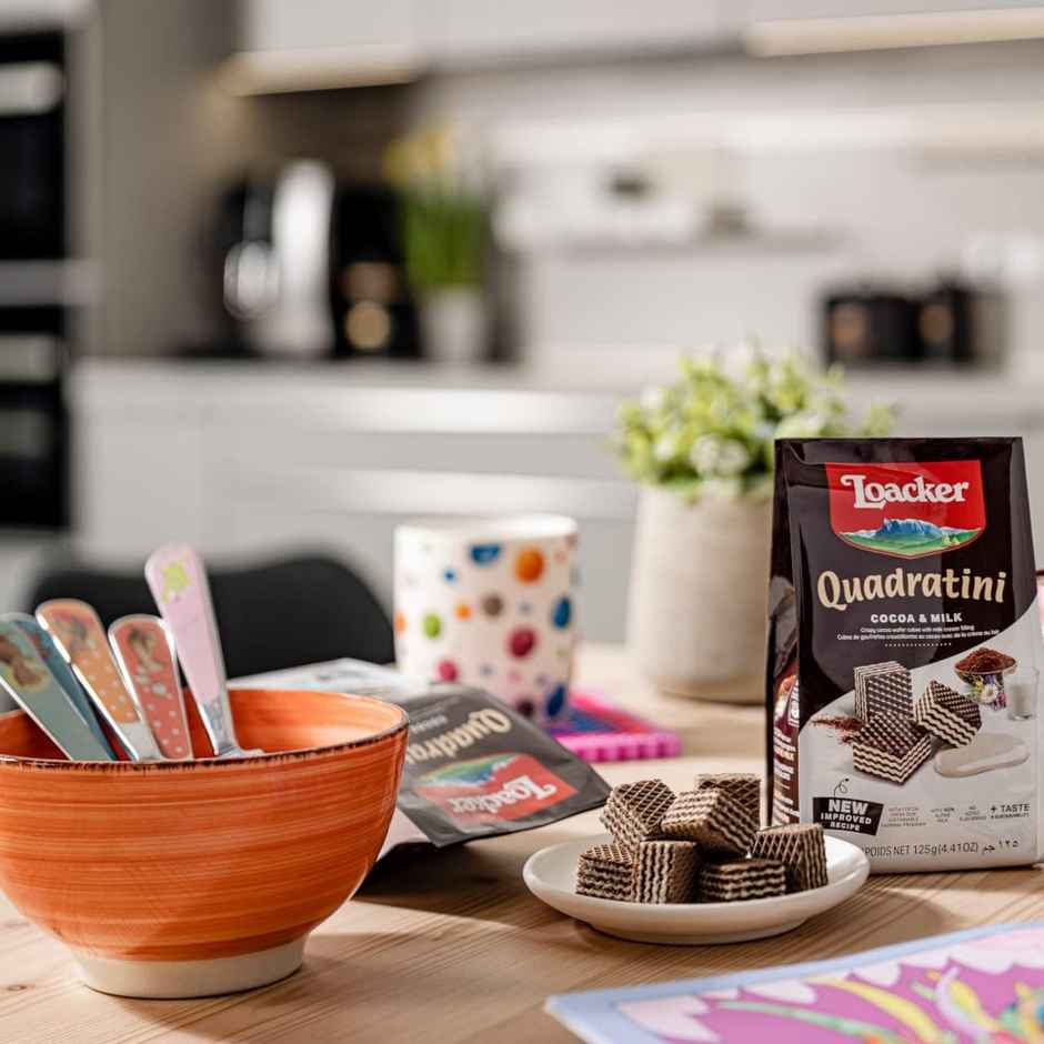 Loacker Quadritini Cacao & Milk 