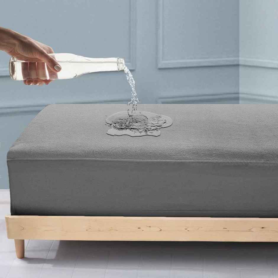 Lifelong Saferest Mattress Protector Breathable 80% Waterproof | 60 in X 78 in-Queen - Grey