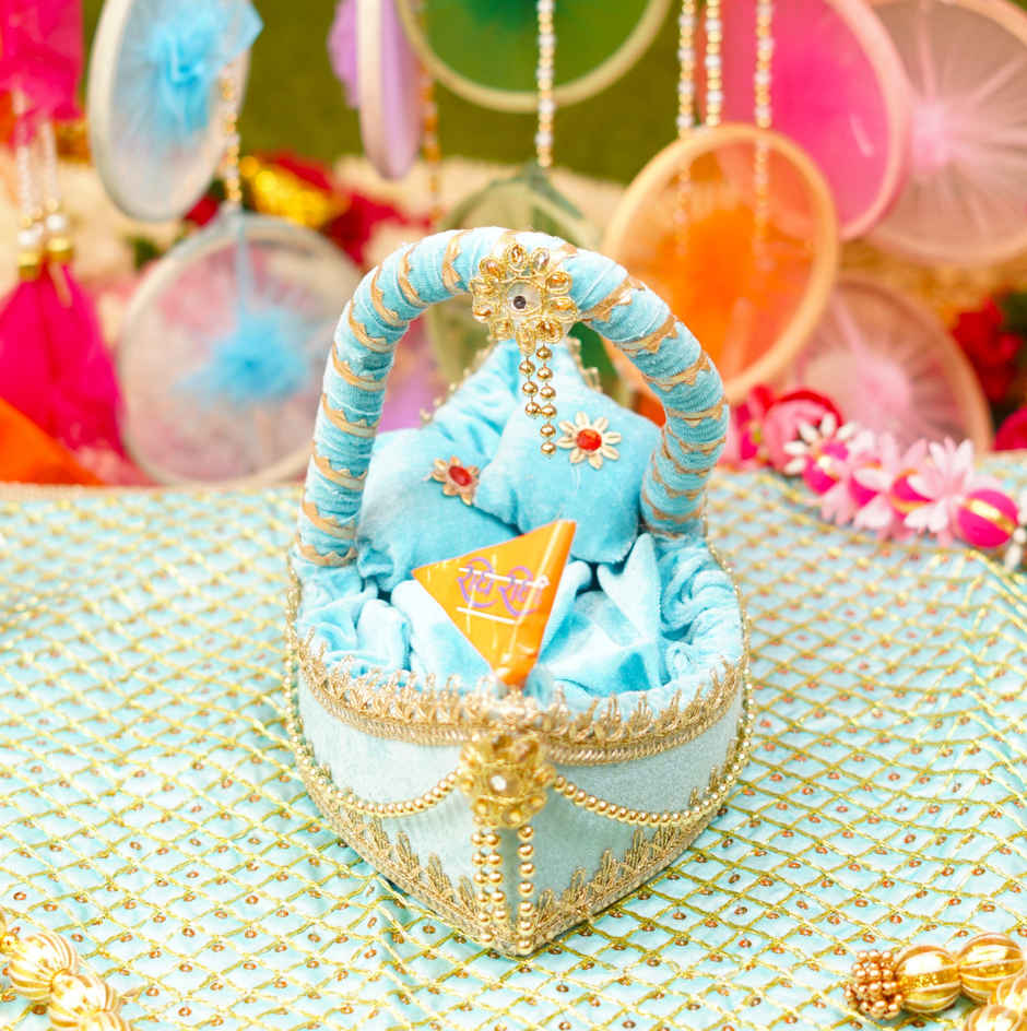 Laddu Gopal Premium Sky Blue Boat Bed | 13 x 7 x 4 | Fits Idol Size 0-4 | Krishna Janmastami Special (ServDharm)