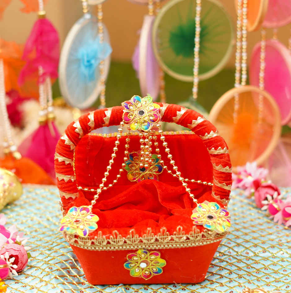 Red Velvet Laddu Gopal Regal Tokri Bed | 7.2 x 6.5x 6.5 in | Fits Idol Size 0-4 | Krishna Janmastami Special (ServDharm)