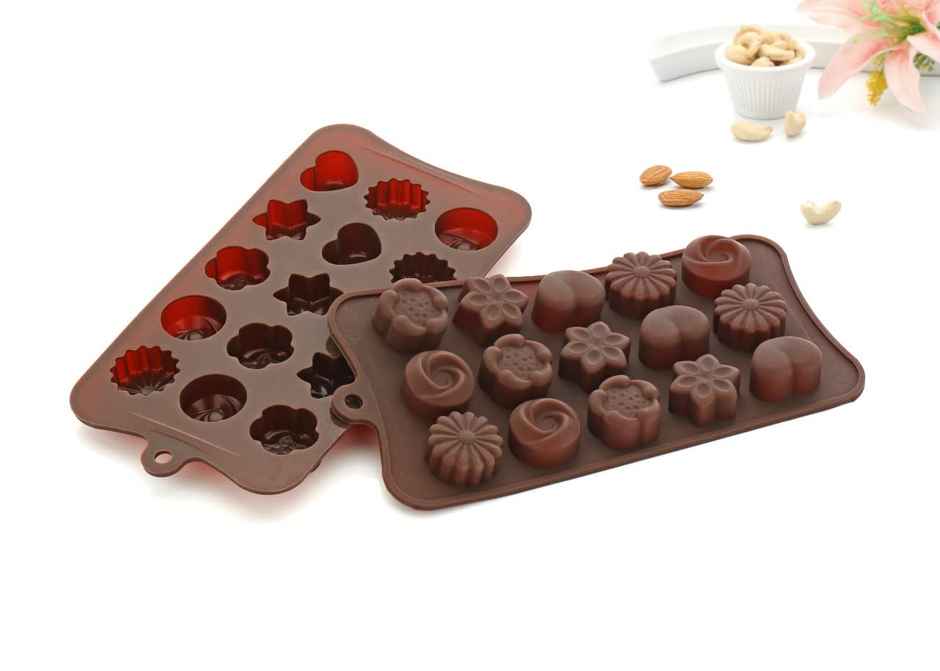 Clazkit Silicone Flower Shape Chocolate Mould (Brown, 10-Inch), 26 x 227 x 116 Millimeters