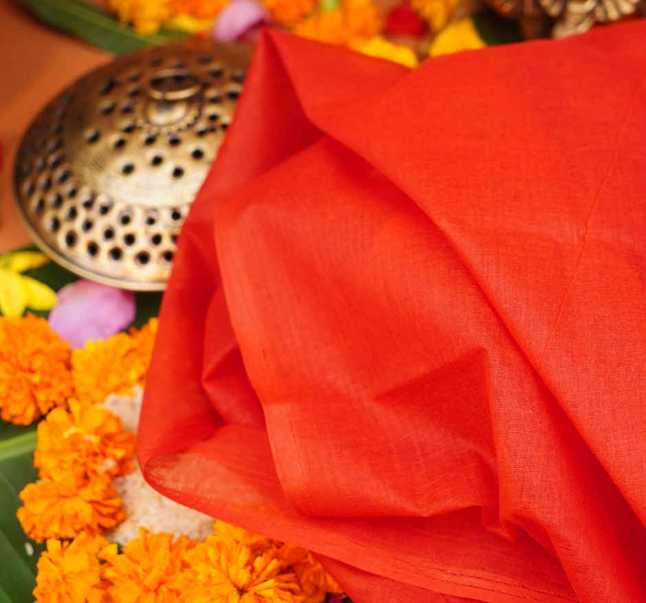 Red Puja Vastra | 1.25 m | ServDharm