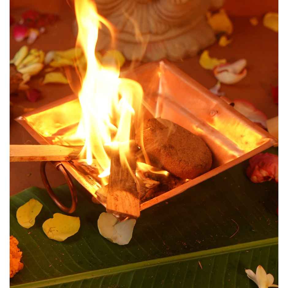 Cow Dung Cakes | Gobar Uple | For Hawan & Puja | Pack  of 12 | ServDharm