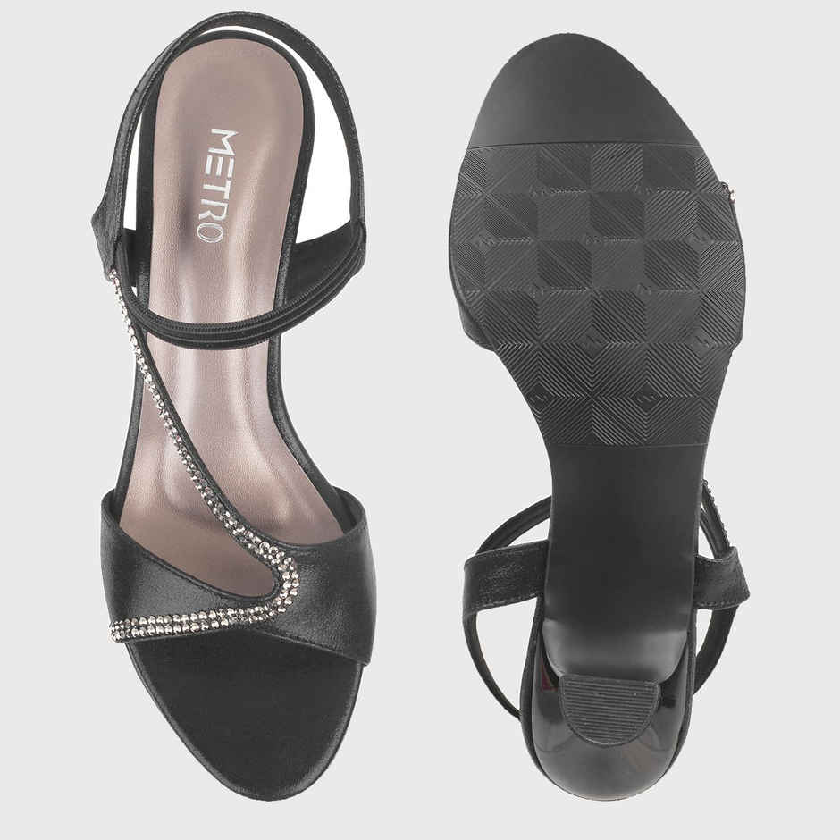 Metro Women Black Color Sandal - Ethnic | Size UK 8 | 35-4916