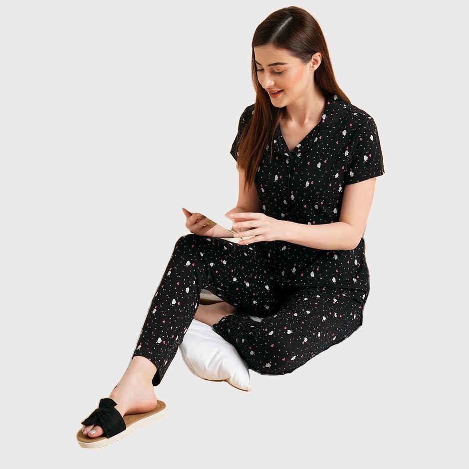 Sweet Dreams Women Printed Half Sleeves Pyjama Set Black S