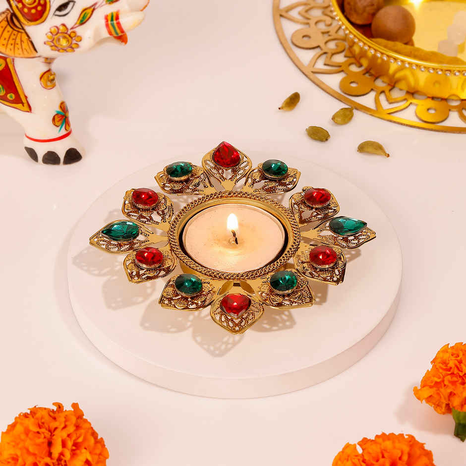Tealight Holder | Flower Design | Gold | IGP